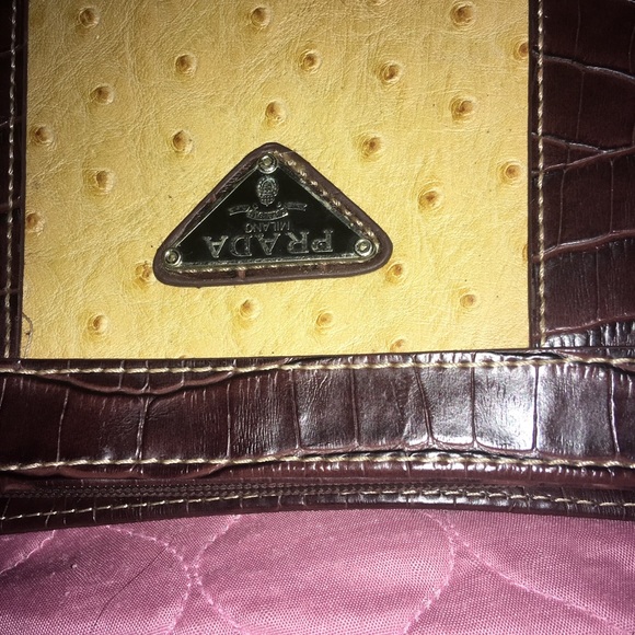 Prada handbag - Picture 3 of 7